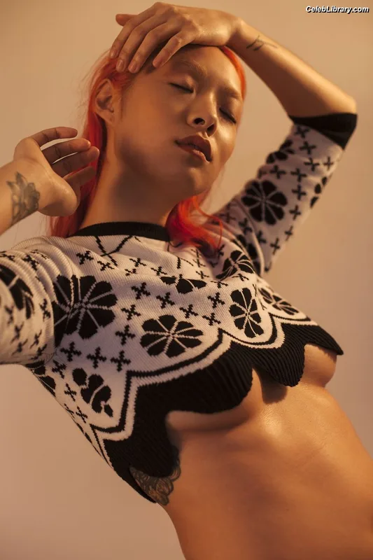 Rina Sawayama photo 15 of 208