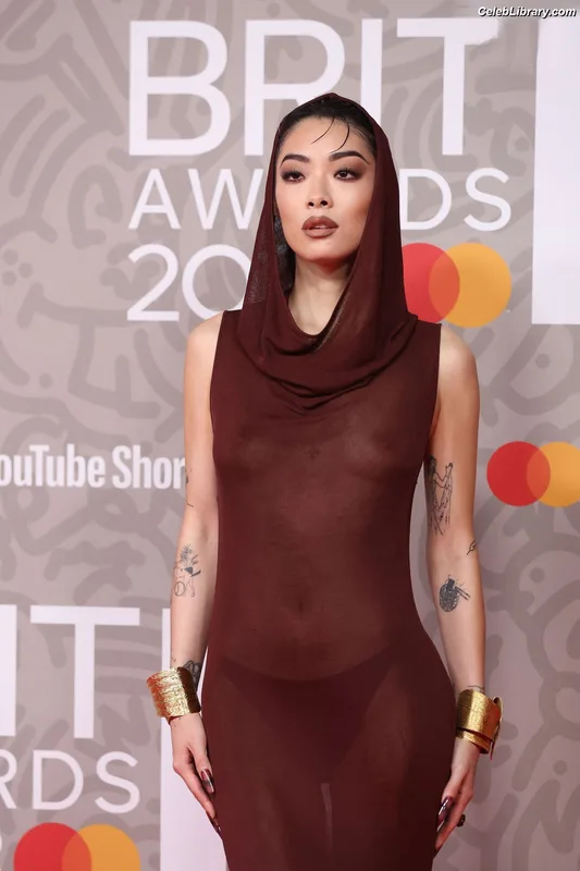 Rina Sawayama photo 19 of 208