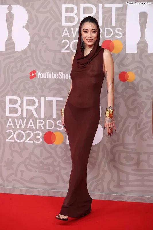 Rina Sawayama photo 20 of 208