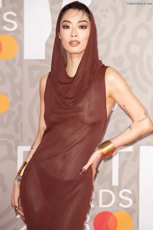 Rina Sawayama photo 23 of 208
