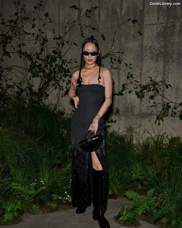 Rina Sawayama photo 22 of 208