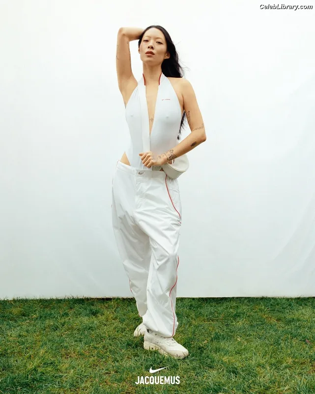 Rina Sawayama photo 5 of 208