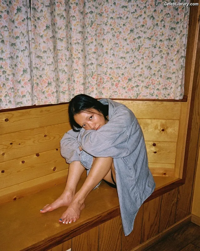 Rina Sawayama photo 5 of 208
