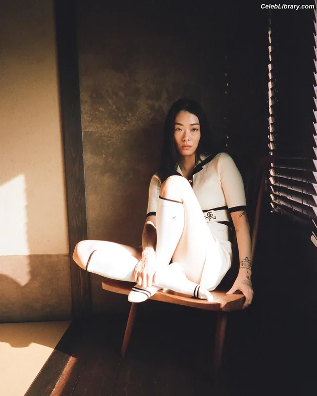 Rina Sawayama photo 7 of 208