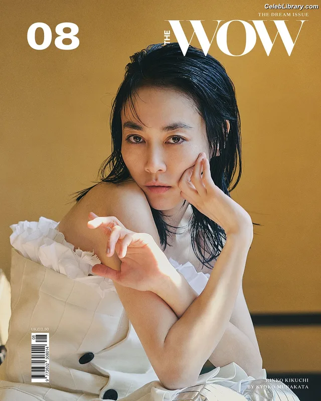 Rinko Kikuchi photo 18 of 25