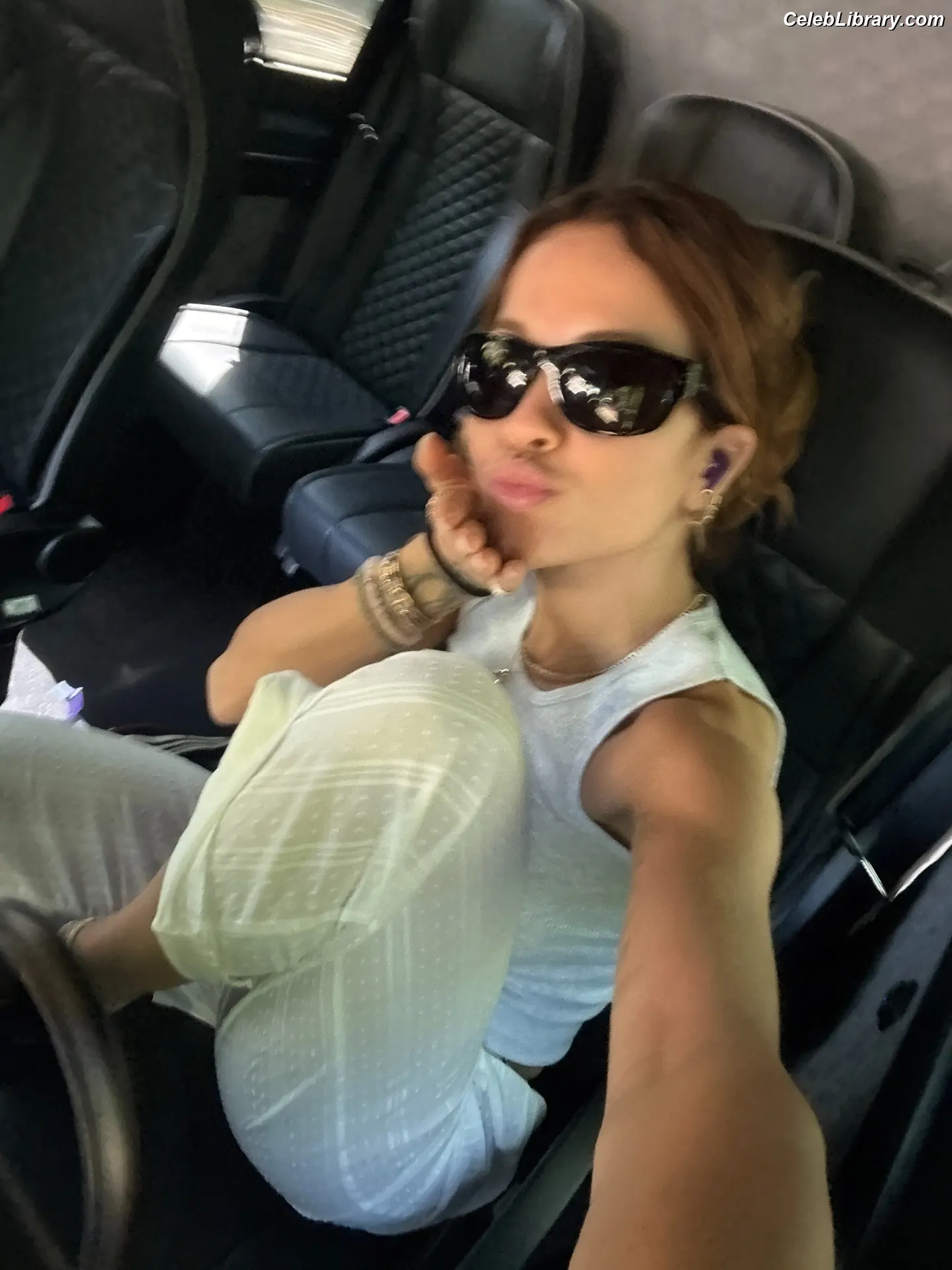 Rita Ora photo 18 of 1449