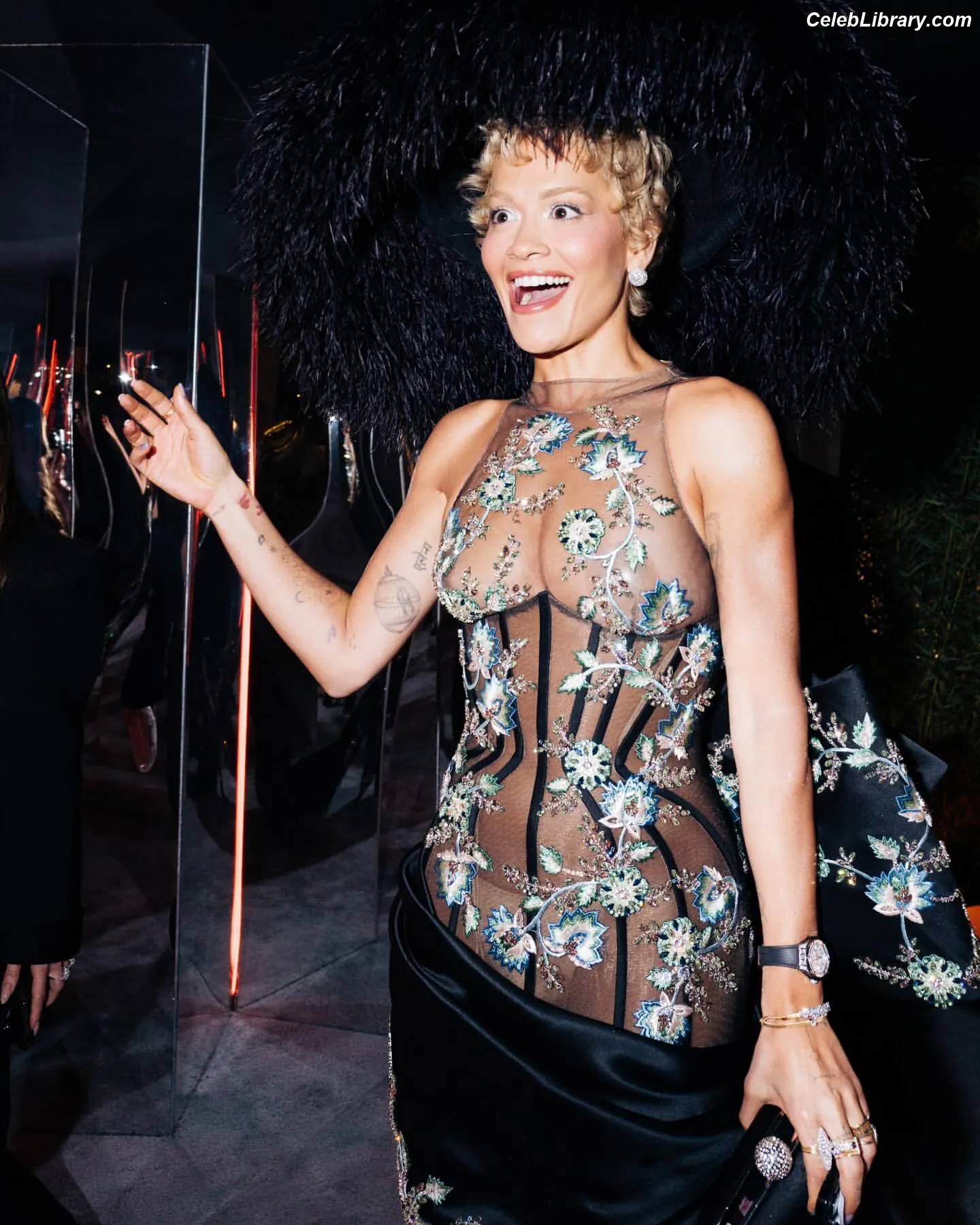 Rita Ora photo 1 of 1449