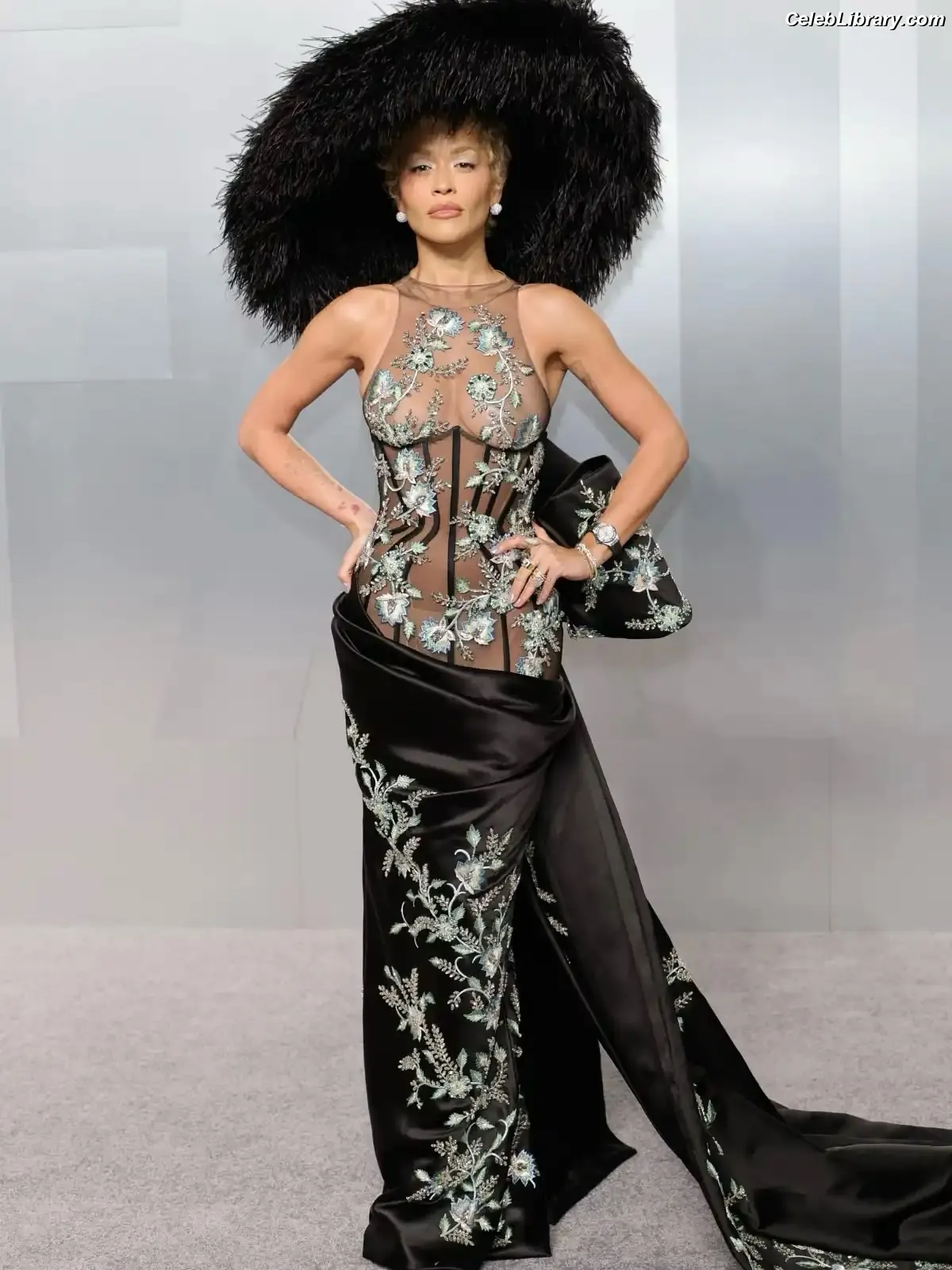 Rita Ora photo 2 of 1449