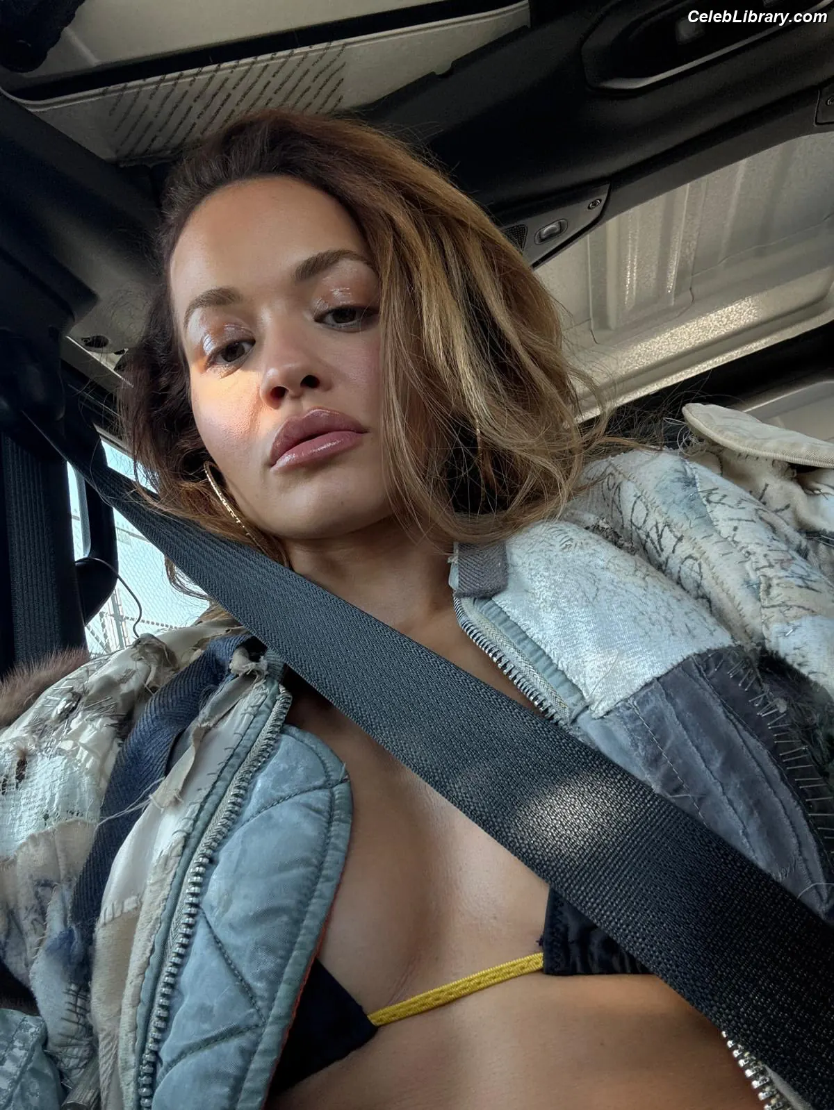 Rita Ora photo 3 of 1449