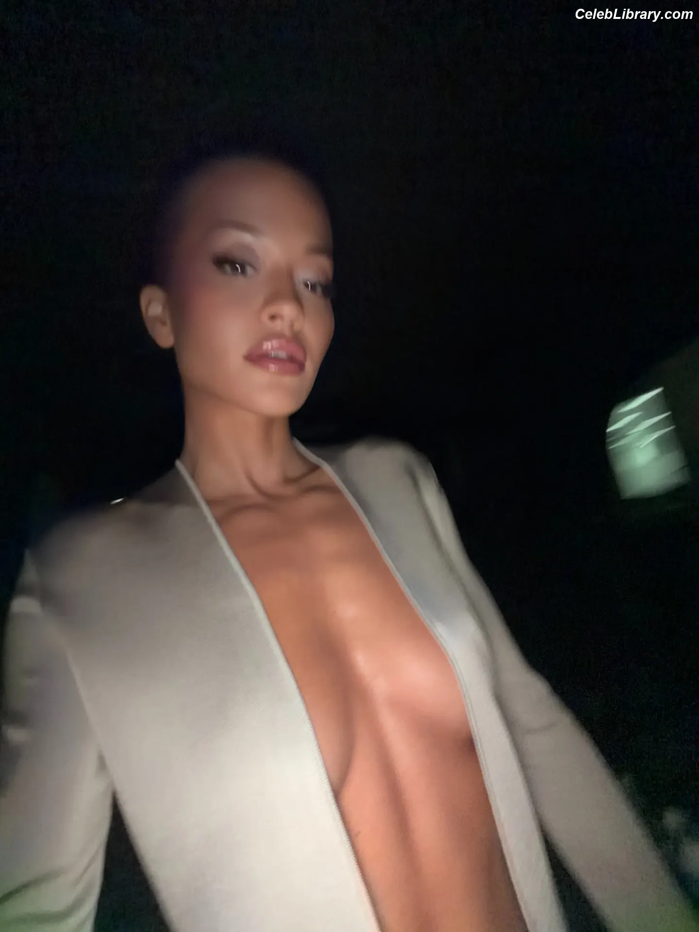 Rita Ora photo 24 of 1449