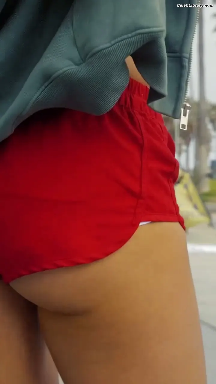 Rita Ora photo 3 of 1449