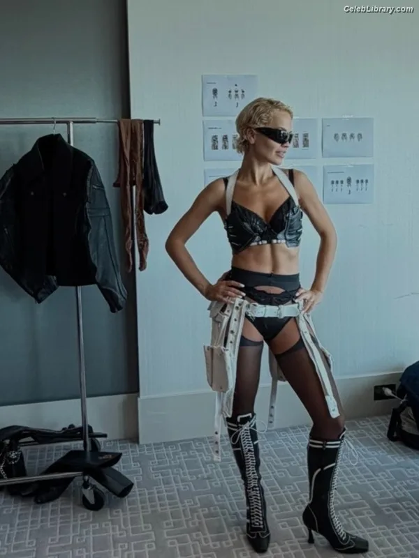 Rita Ora photo 23 of 1446