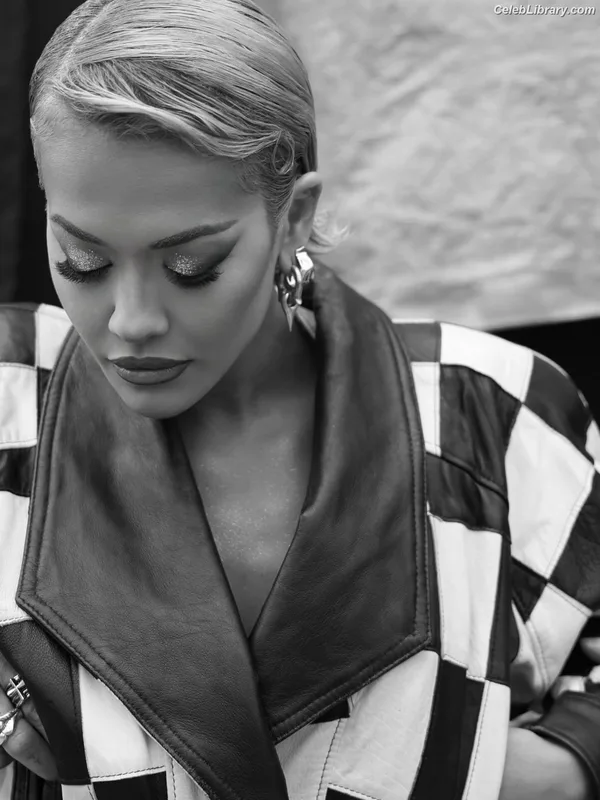 Rita Ora photo 2 of 1446