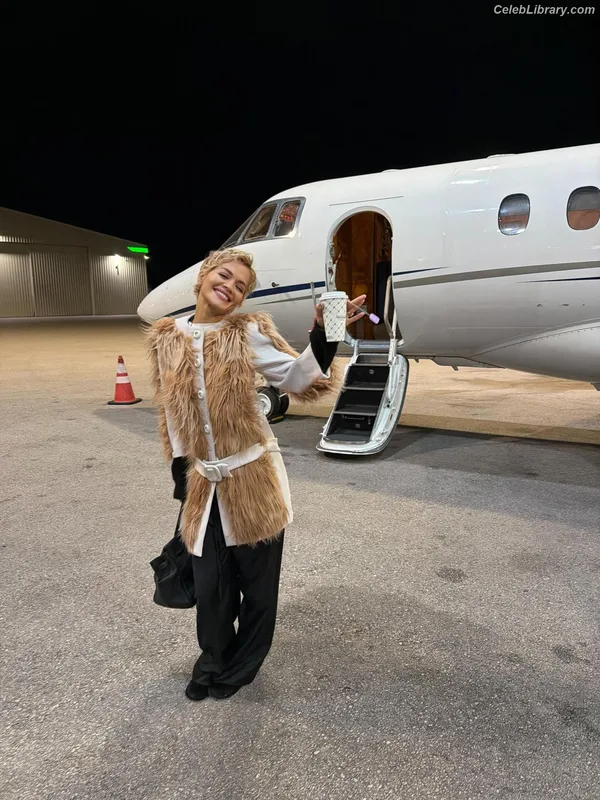 Rita Ora photo 21 of 1446