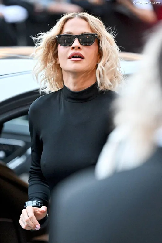 Rita Ora photo 4 of 1446