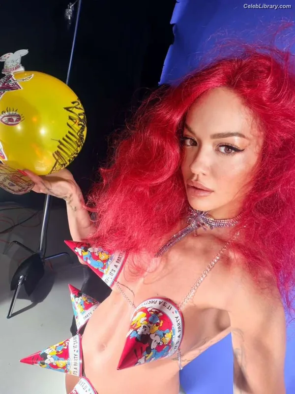 Rita Ora photo 21 of 1446