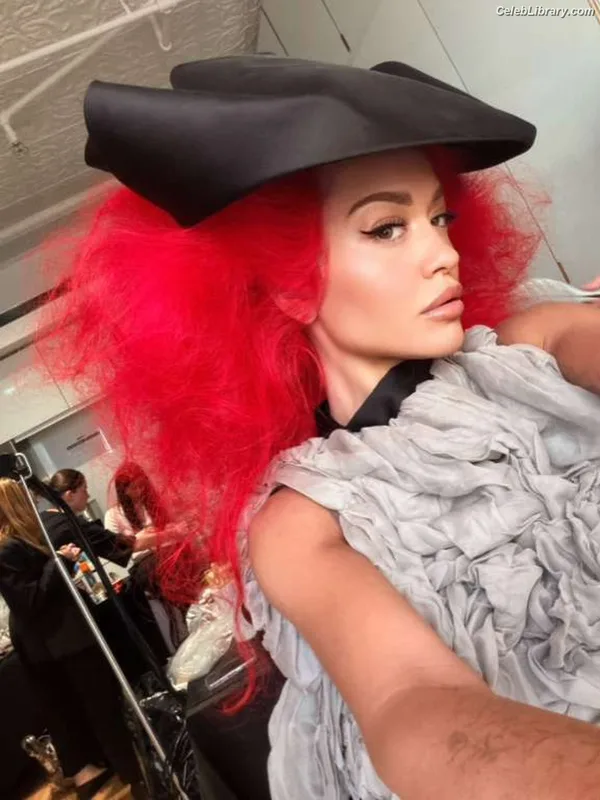 Rita Ora photo 4 of 1446