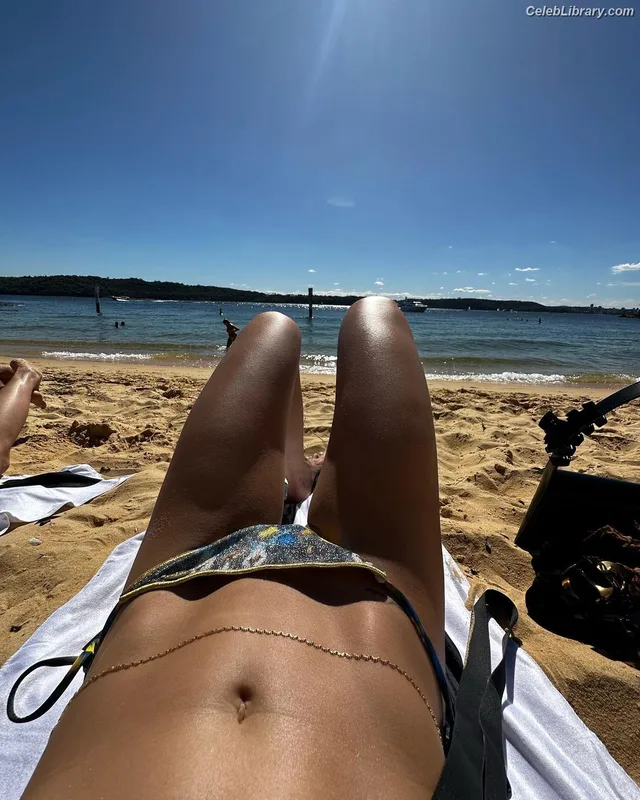 Rita Ora photo 23 of 1446