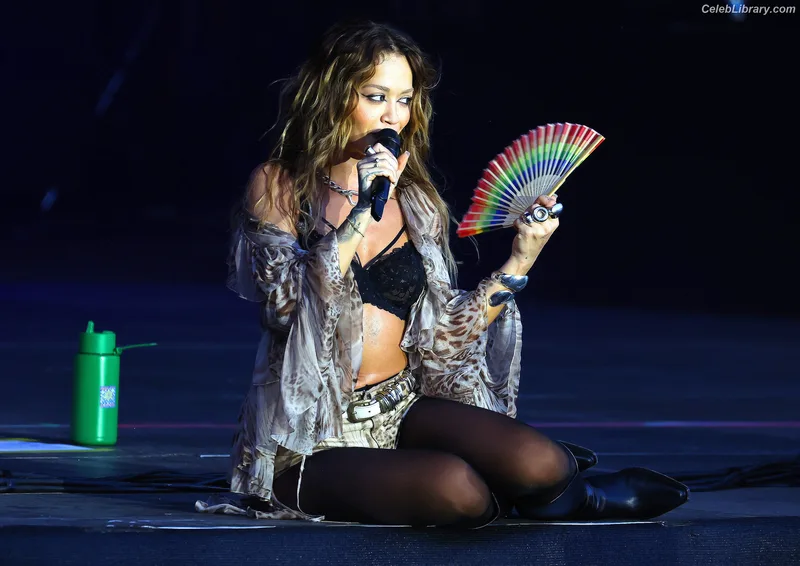 Rita Ora photo 22 of 1446
