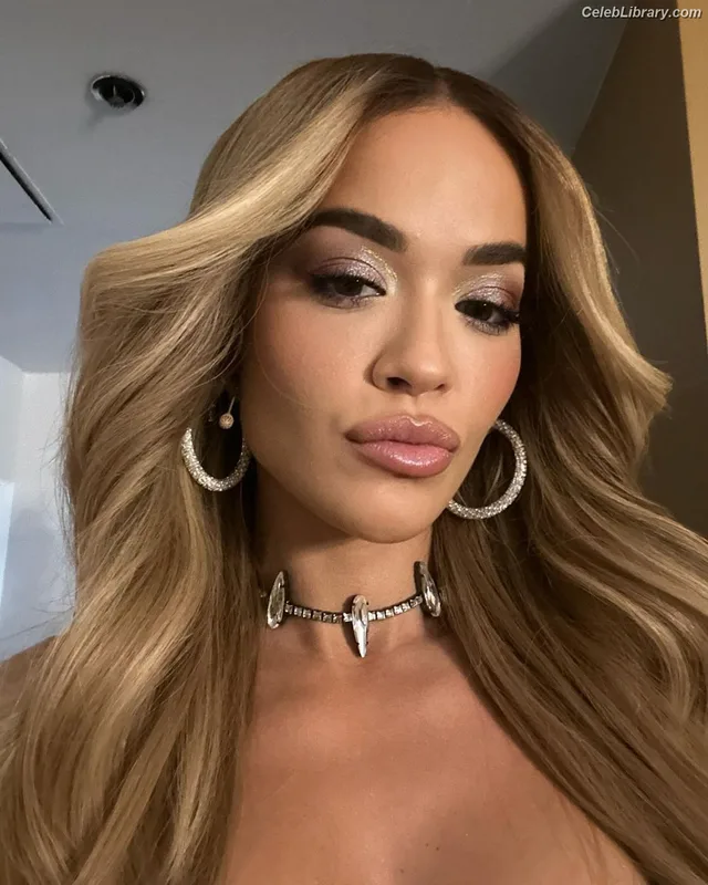 Rita Ora photo 9 of 1446