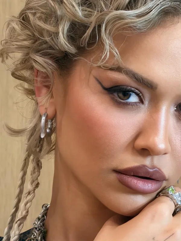 Rita Ora photo 19 of 1446