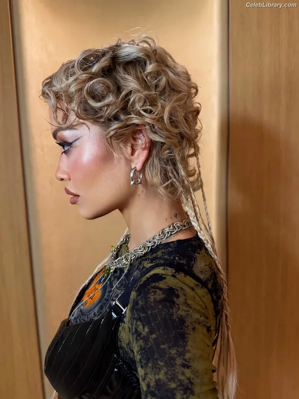 Rita Ora photo 20 of 1446