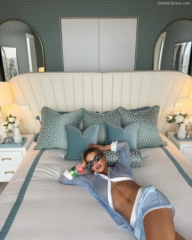 Rita Ora photo 13 of 1446