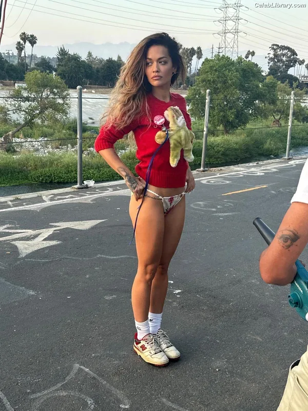 Rita Ora photo 16 of 1446