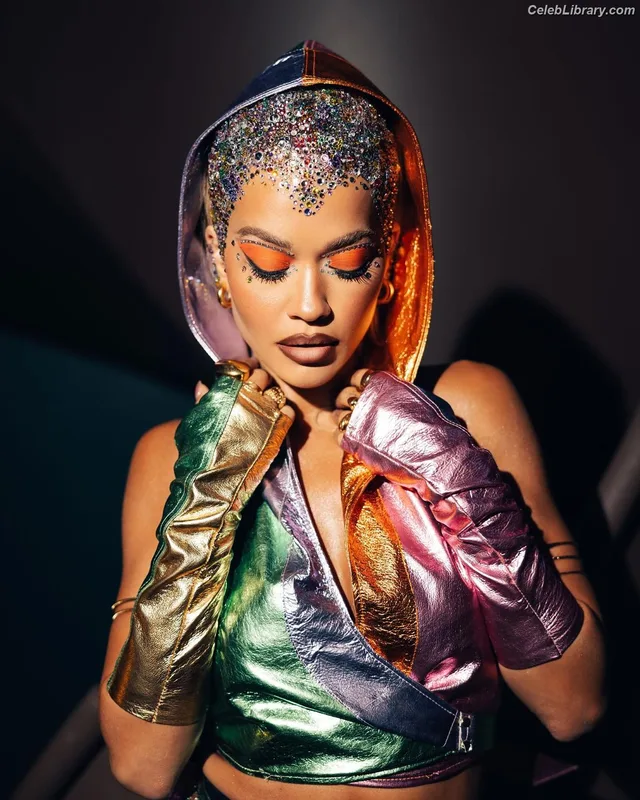 Rita Ora photo 1 of 1446