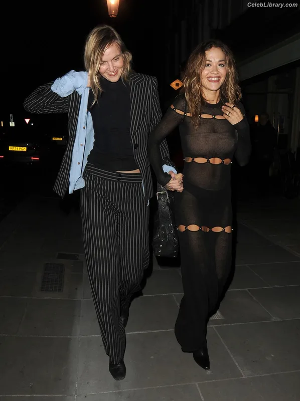 Rita Ora photo 1 of 1446