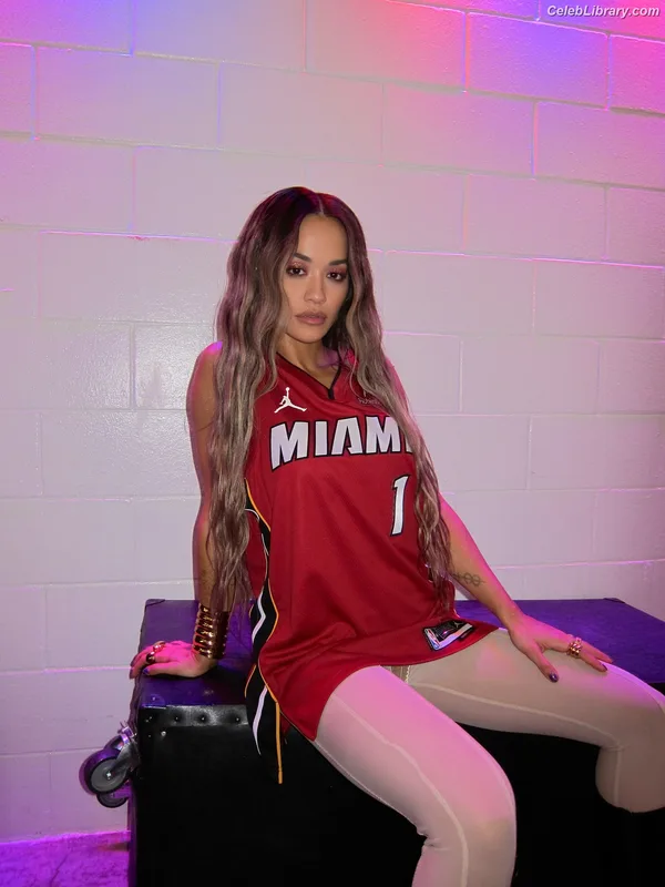 Rita Ora photo 5 of 1446