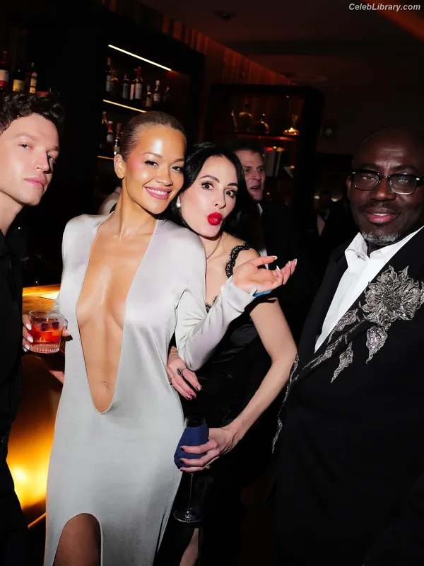 Rita Ora photo 11 of 1446