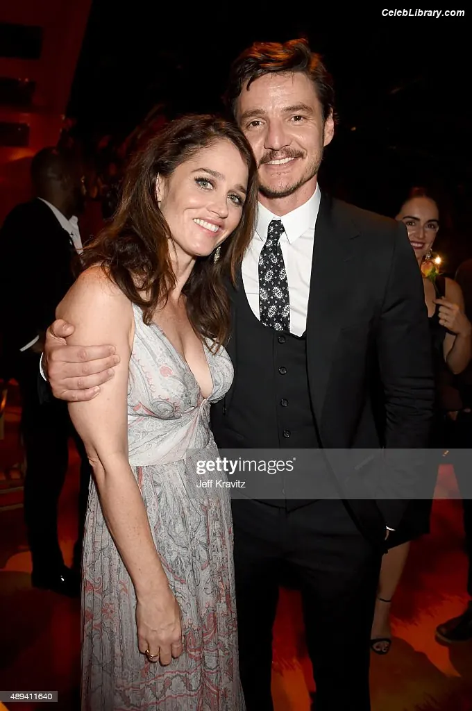 Robin Tunney photo 9 of 224