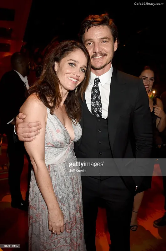 Robin Tunney photo 20 of 225