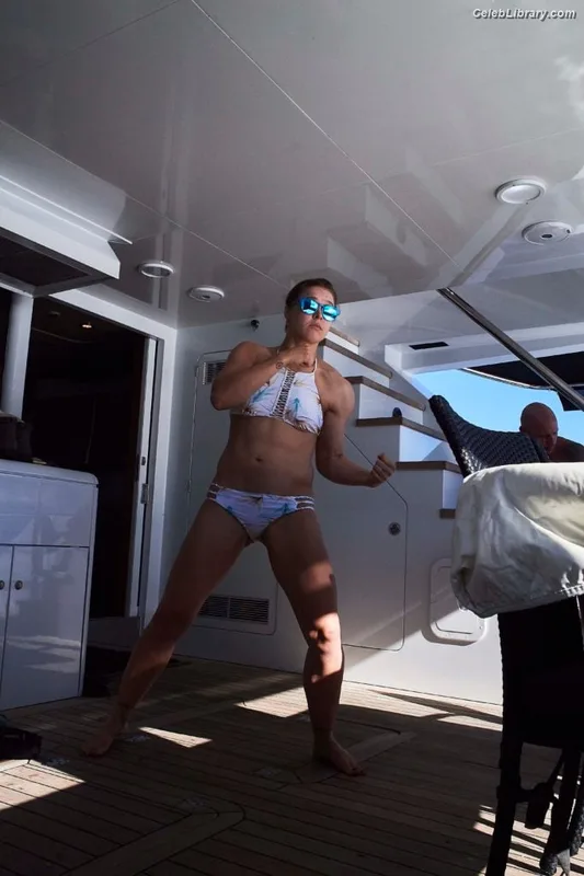 Ronda Rousey photo 11 of 60