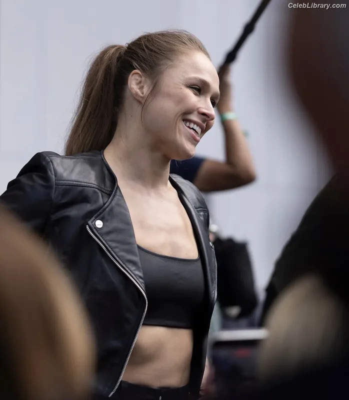 Ronda Rousey photo 10 of 60