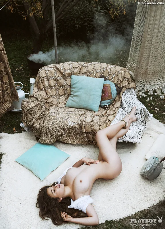 Ronja Forcher photo 3 of 27