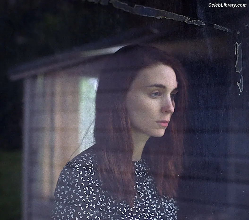 Rooney Mara photo 12 of 165