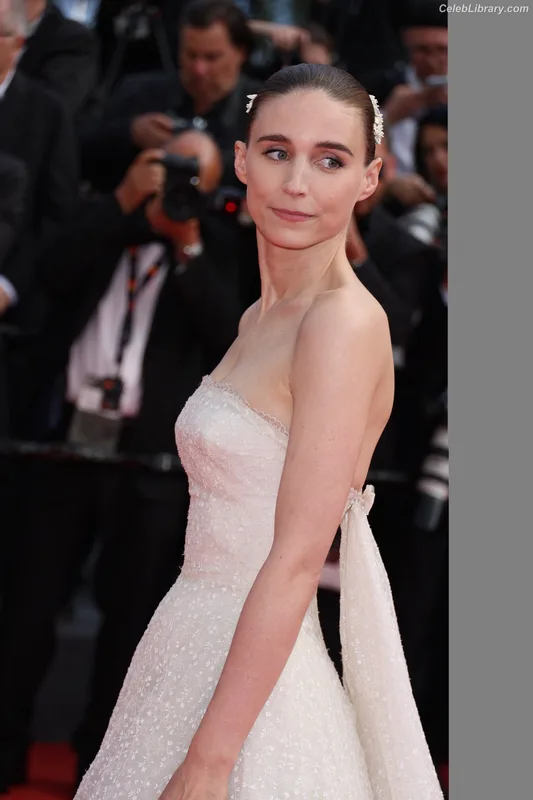 Rooney Mara photo 8 of 162