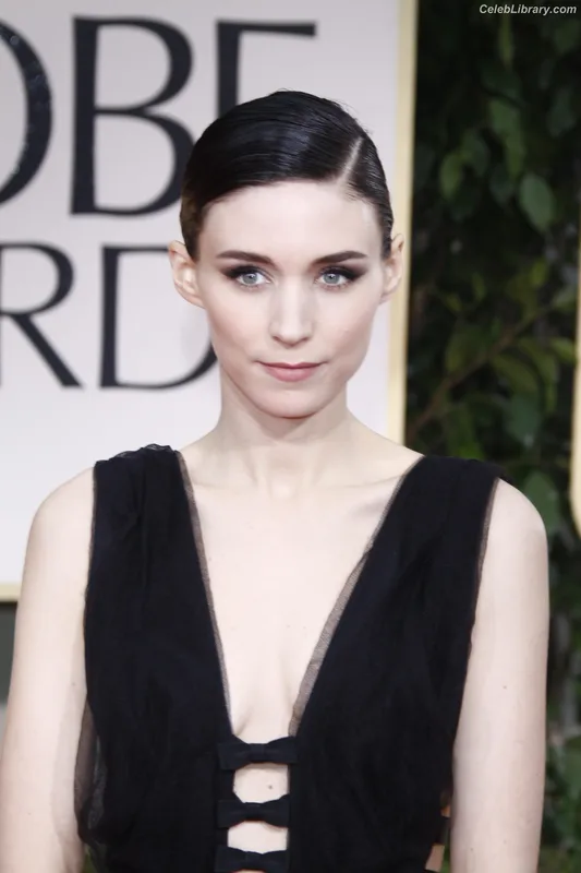 Rooney Mara photo 20 of 162