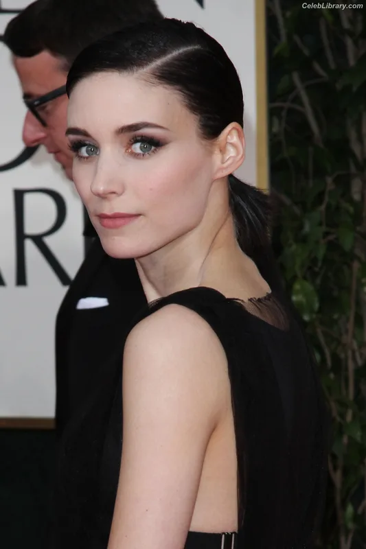 Rooney Mara photo 2 of 162