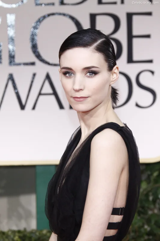 Rooney Mara photo 24 of 162