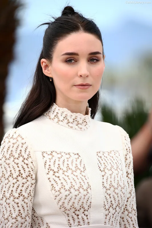 Rooney Mara photo 19 of 162