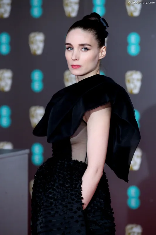 Rooney Mara photo 20 of 162