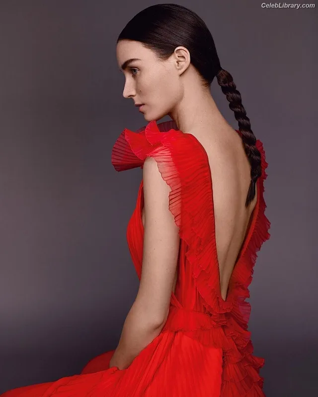 Rooney Mara photo 10 of 162