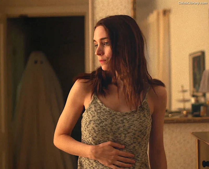 Rooney Mara photo 16 of 162