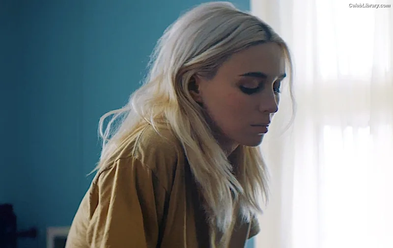 Rooney Mara photo 18 of 162