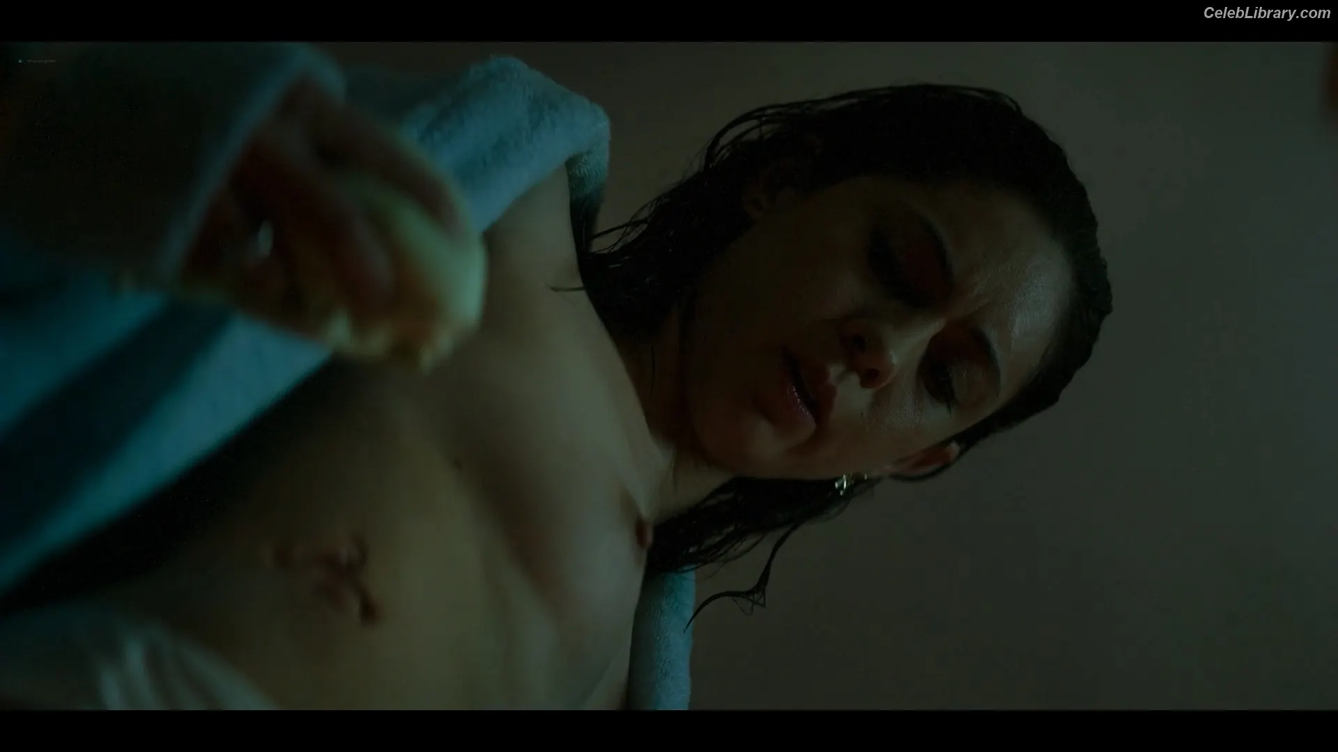 Rosa Salazar photo 23 of 41