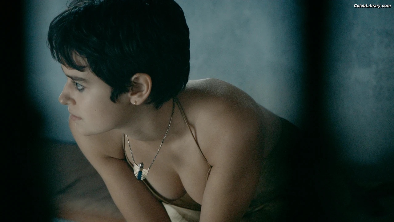 Rosabell Laurenti Sellers photo 7 of 8
