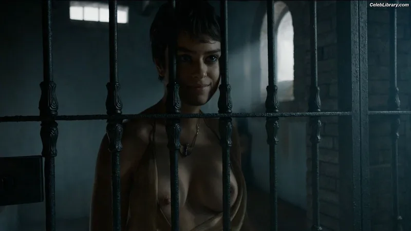 Rosabell Laurenti Sellers photo 7 of 8